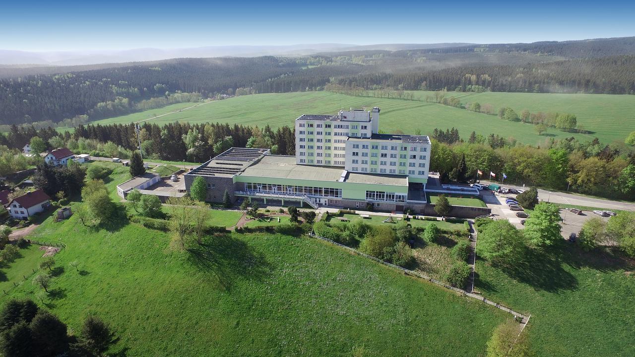 Ferien Hotel Rennsteigblick Friedrichroda Exteriér fotografie